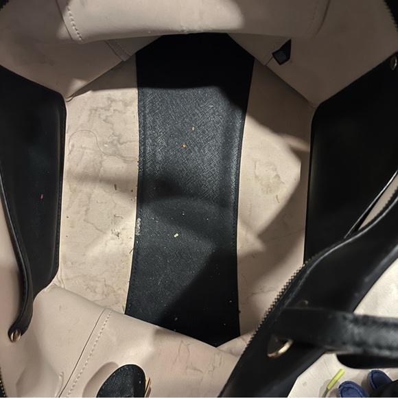 Michael Kors tote - Picture 3 of 4